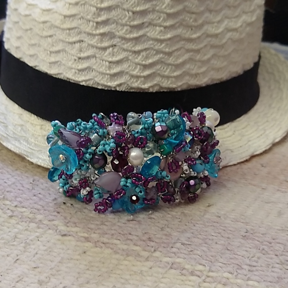 Handcrafted bracelet